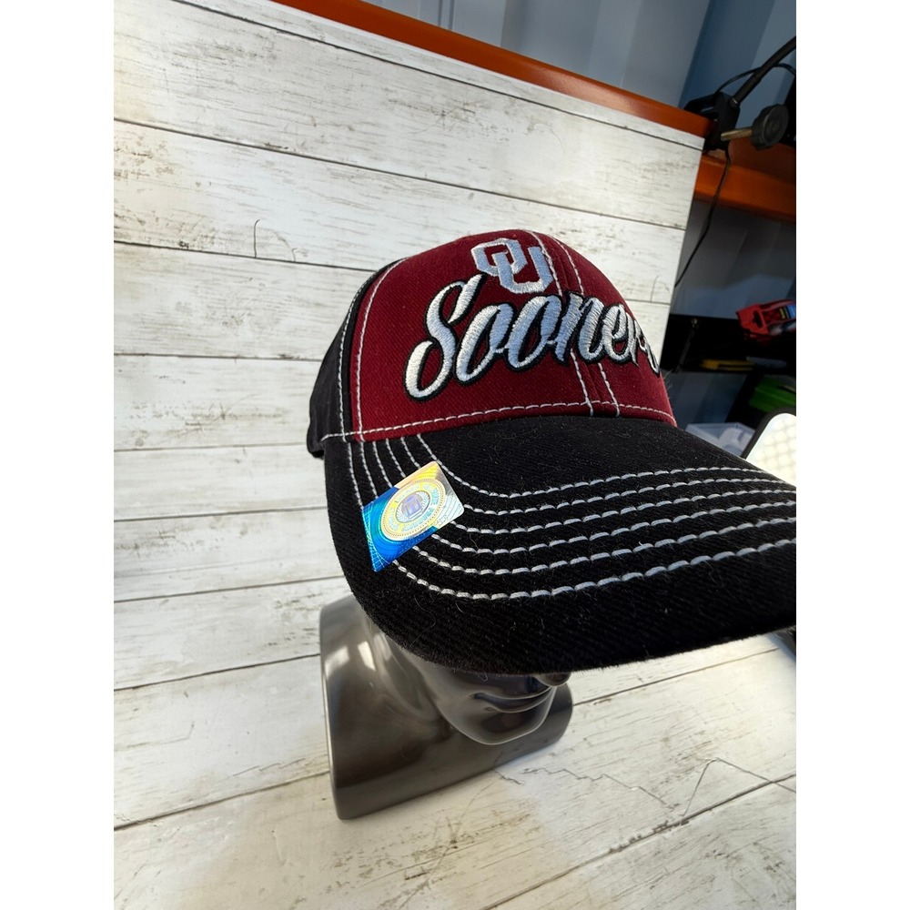 NWT Russell Athletic Oklahoma Sooners Hat OU Crimson Black Contrast Adjustable